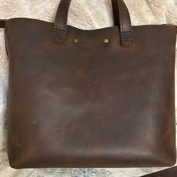 Make a reasonable offer Portland Leather Company mini crossbody tote in Canyon. - Picture 4 of 12